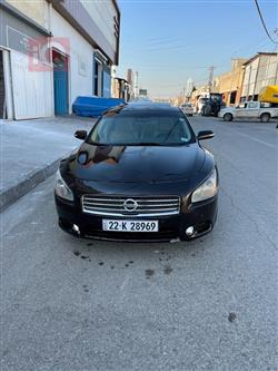 نيسان ماكسيما